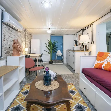 9 Person Garden 5min To Clock Tower Villa