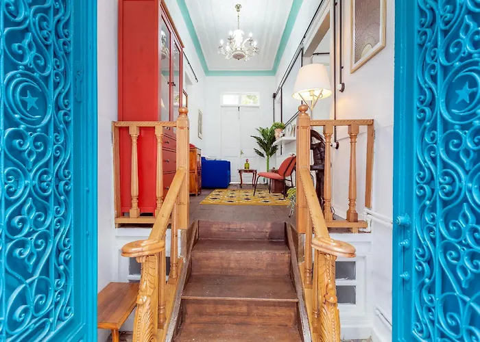 Villa 9 Person Garden 5min To Clock Tower *